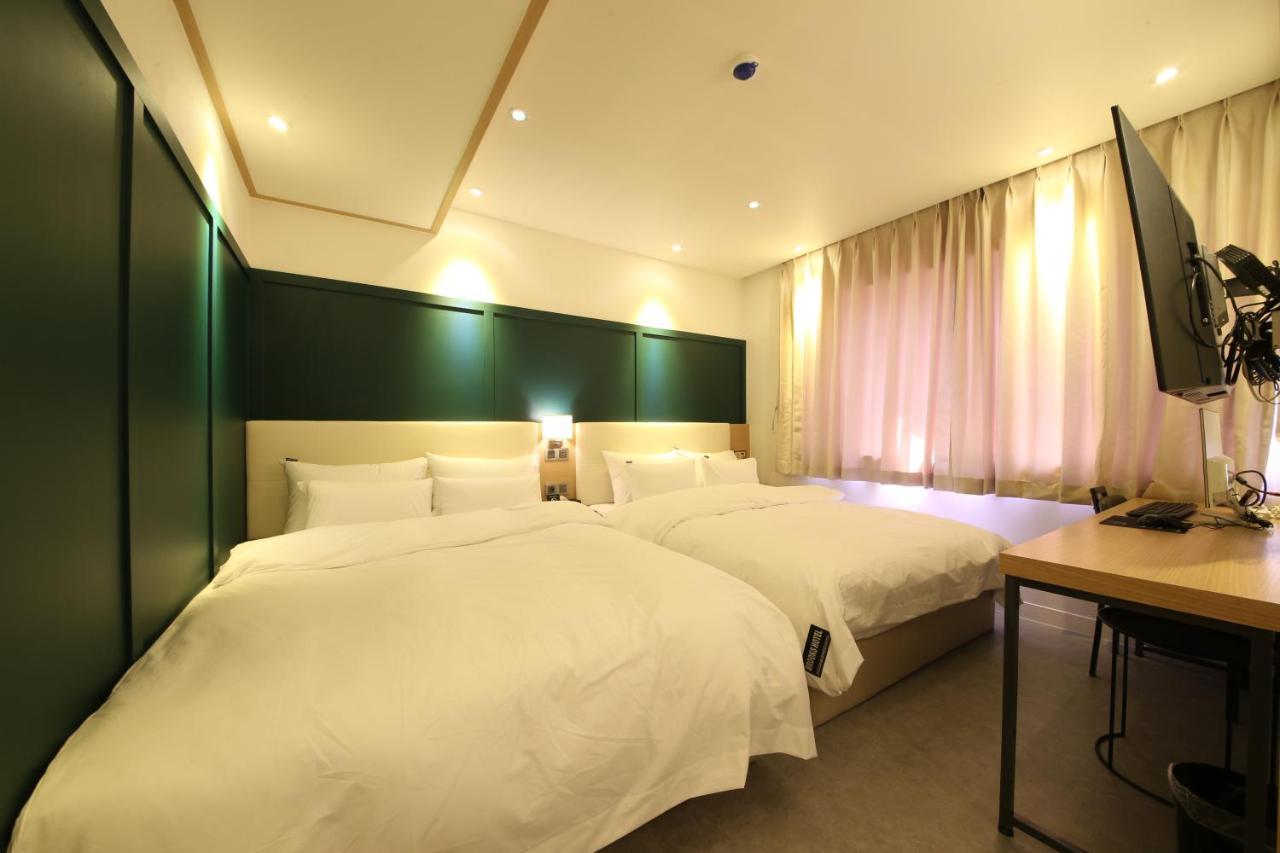 Brooks Hotel Tongyeong Dış mekan fotoğraf